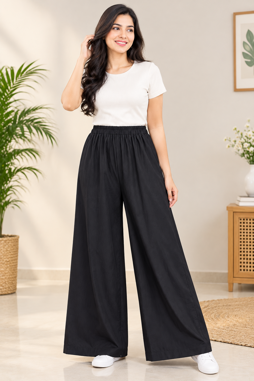 minimalist_black_palazzo_pants_look_s13121